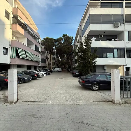 Hysa * Golem (Tirana)