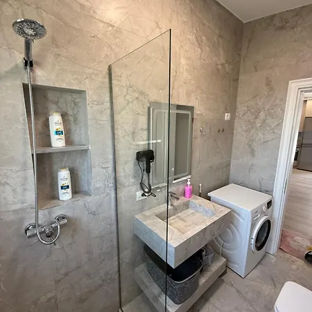 Hysa Appartement Golem (Tirana)